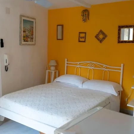 Guest house Solemagia Vernazza