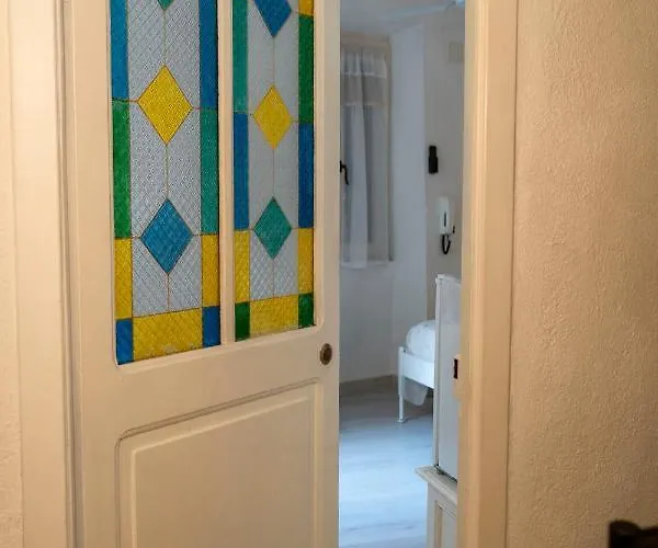 Solemagia Konukevi Vernazza